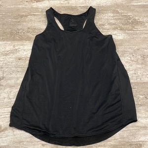 Essential pleated tank Black LULULEMON tank size 2